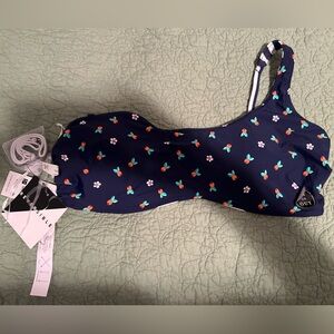 NWT Vera Bradley Stripe Reversible Bikini Swim Top